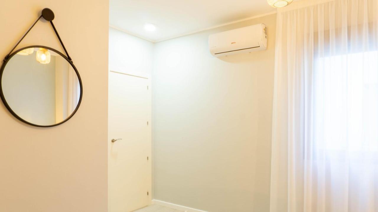 Luxury Apartment Dos Aceras มาลากา ภายนอก รูปภาพ