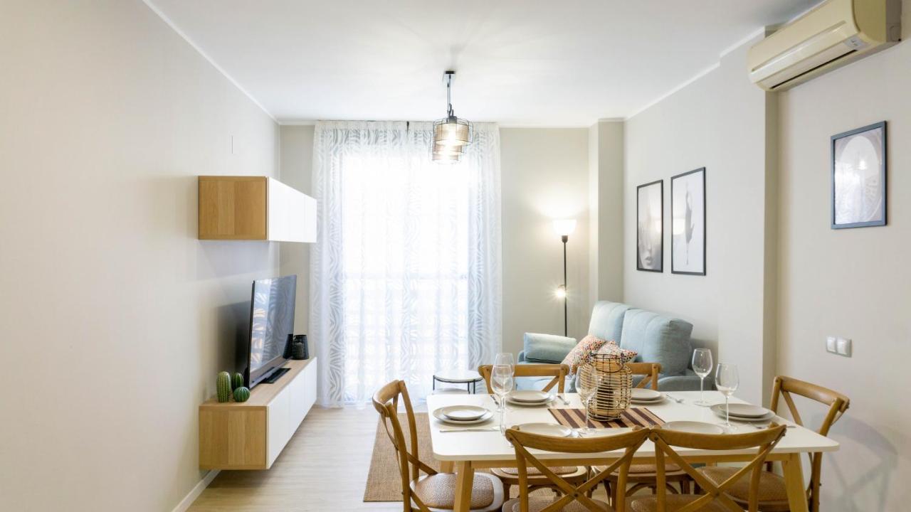 Luxury Apartment Dos Aceras มาลากา ภายนอก รูปภาพ